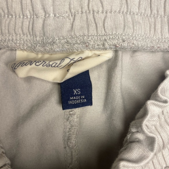 Beige ankle length casual pants - Picture 2 of 2